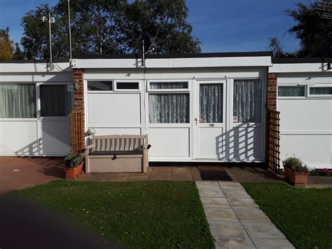 Hemsby chalet rental  Has Grill and Wi-Fi